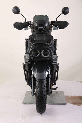 Tank 200 EFI Scooter (Matte Colors)