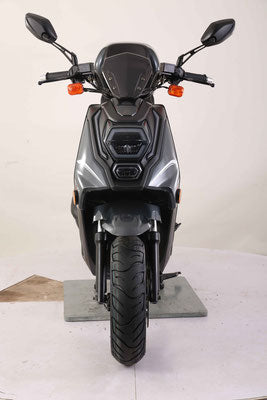 Draco 150cc Scooter