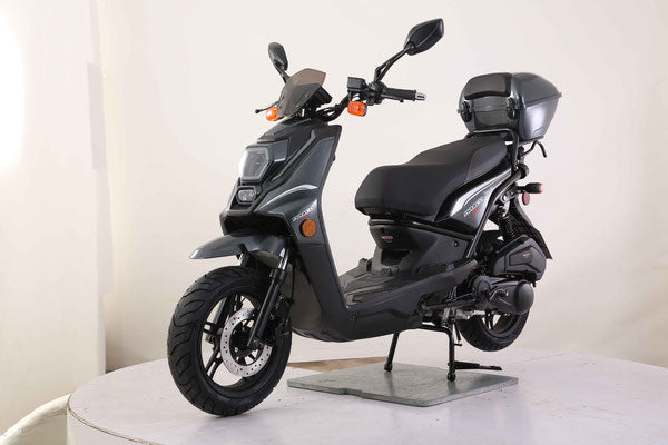 Draco 150cc Scooter