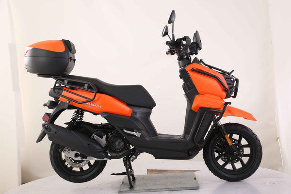 Tank 200 EFI Scooter (Matte Colors)