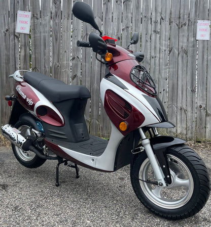 MC Bahama 49cc Scooter