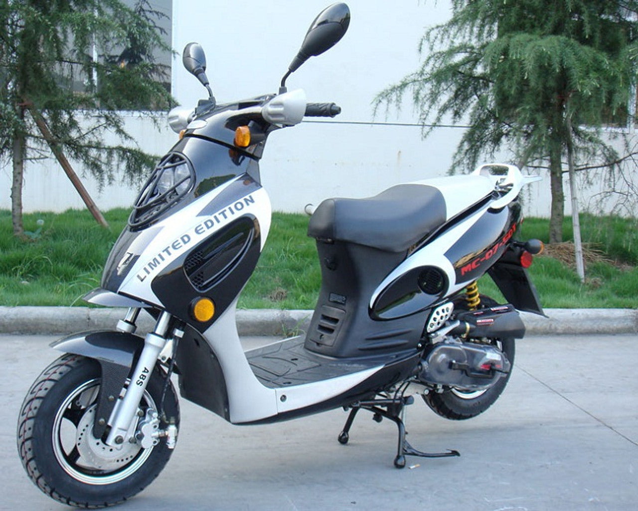 Roketa MC07-B-50 49cc Scooter