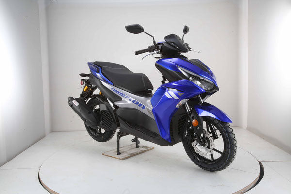 Champion 200 EFI Scooter