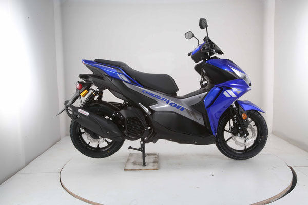 Champion 200 EFI Scooter