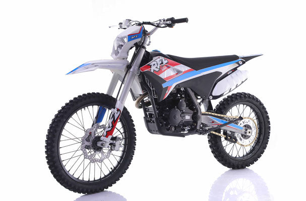 Apollo Thunder 250 DLX Dirt Bike