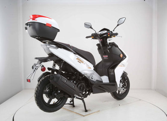 Zoom 150cc Scooter