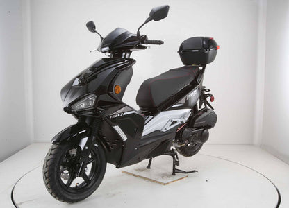 Zoom 150cc Scooter