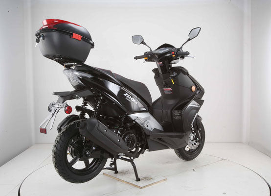 Zoom 150cc Scooter